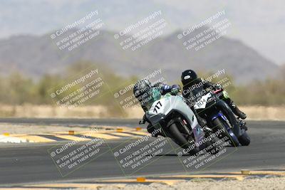 media/Apr-20-2025-CVMA (Sun) [[39090e8767]]/Race 11-500-350 Supersport (Holeshot)/